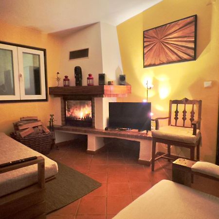 Casa Do Candeeiro โอบิดอส ภายนอก รูปภาพ